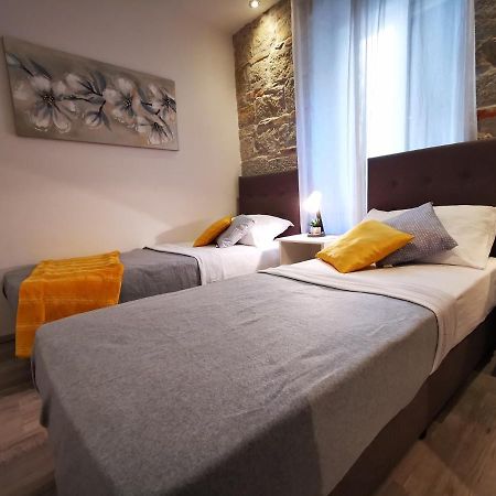 Apartment Herc Спліт Екстер'єр фото